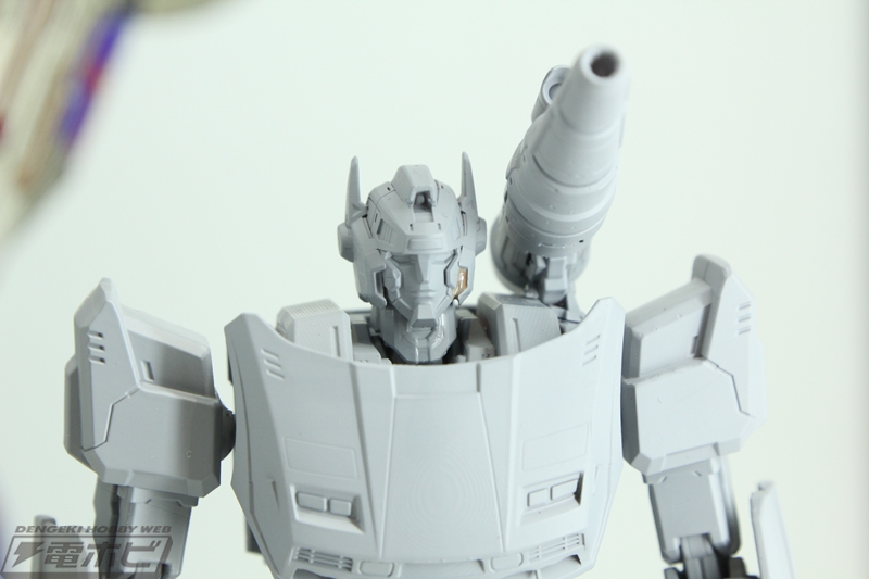 MDLX Sideswipe & DLX Arcee Images from threezero in Tokyo 2023